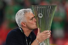 MOURINHO CAMPEON