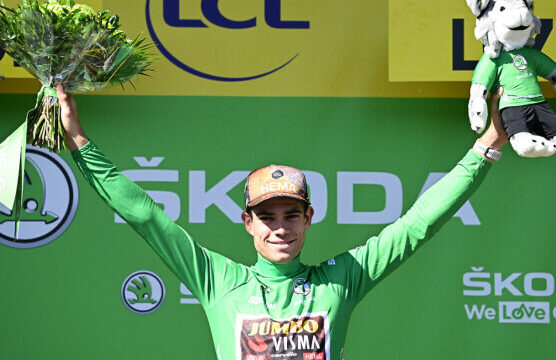 VAN AERT LA CRONO Y GODEFROOT TODO