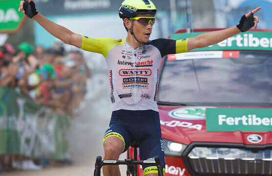 MEINTJES GANA EN LES PRAERES